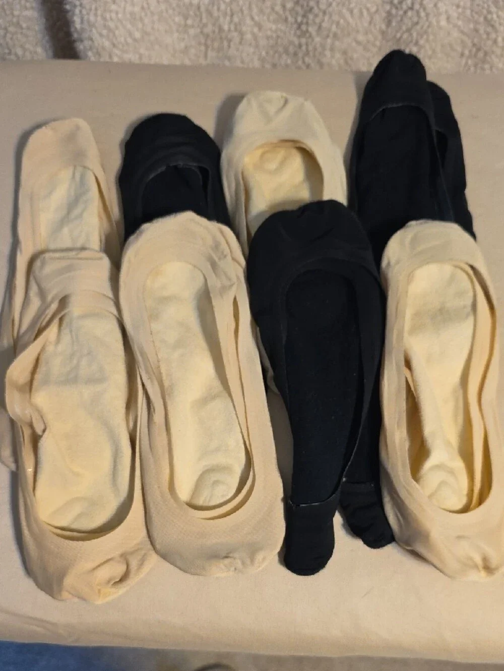 **FREE W/PURCHASE** No-Show Liner Socks Pack - 8 Pairs